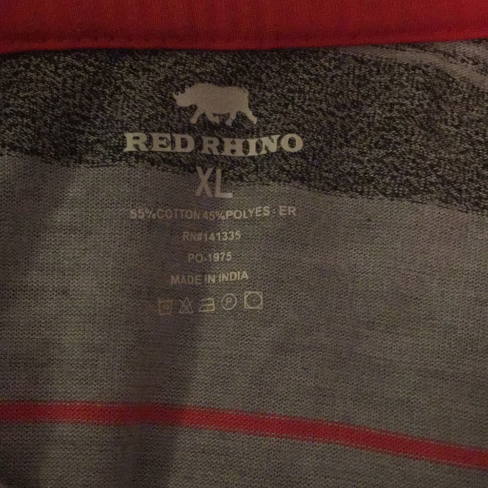 Read rhino - Picture 3 of 6